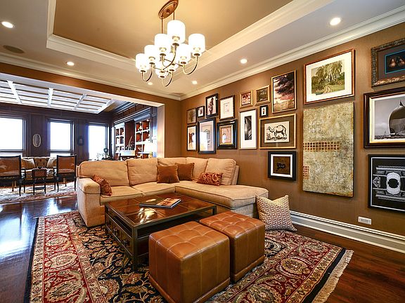 5th image of 3300 N Lake Shore Dr APT 17C