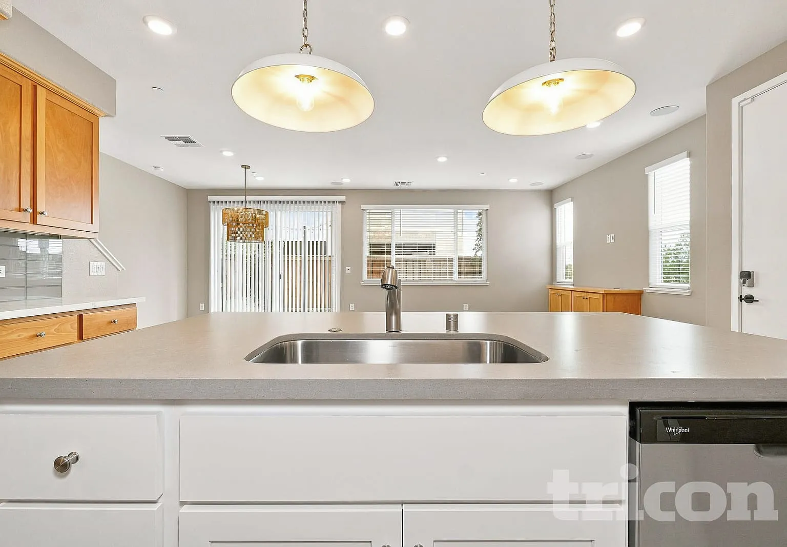 21 Adella Place Sacramento CA — Photo 3