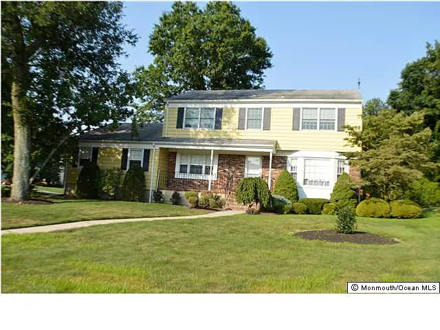 24 Ellen Ct photo 1