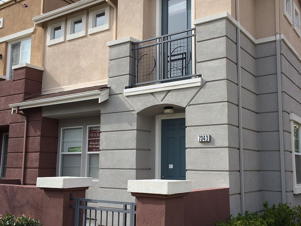 1st image of 734 City Walk Pl #3
