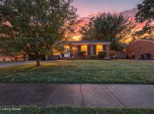 2516 Tregaron Ave, Jeffersontown, KY 40299