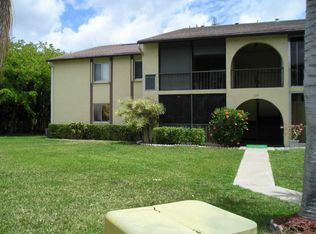 329 Pine Ridge Cir APT A-2, Greenacres, FL 33463