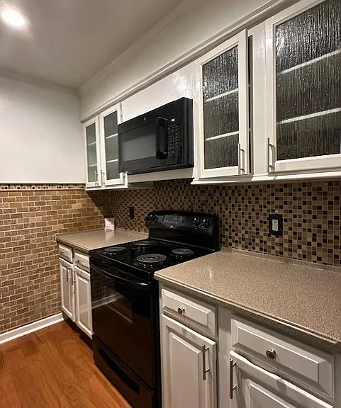 801 Eastmont Dr #102 — Photo 11