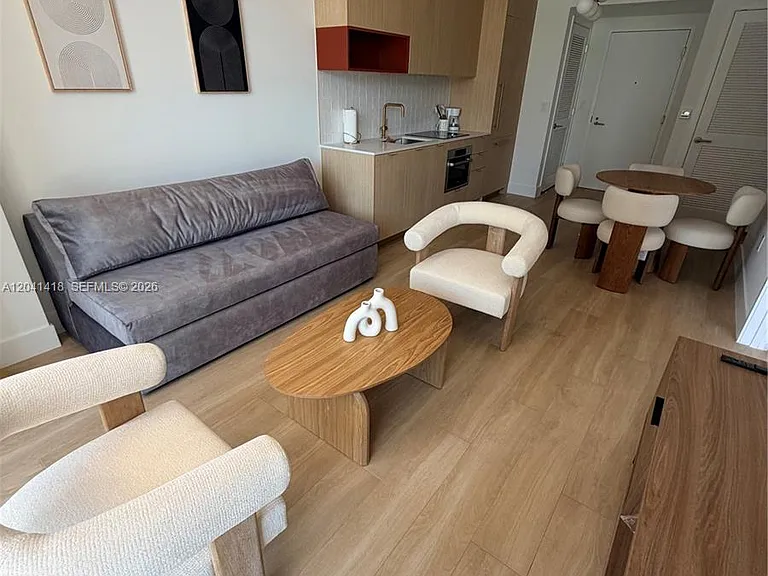 90 NE 32nd St #707 — Photo 10