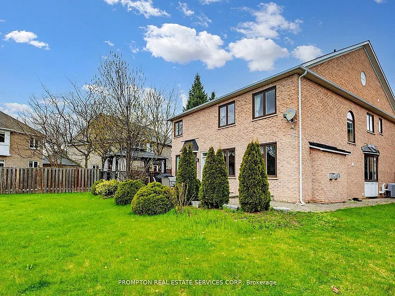 18 Bridleford Ct — Photo 44
