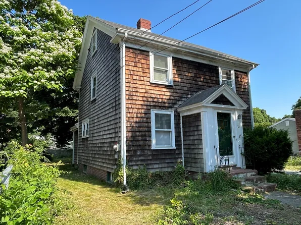 32 Budleigh Ave, Beverly, MA 01915