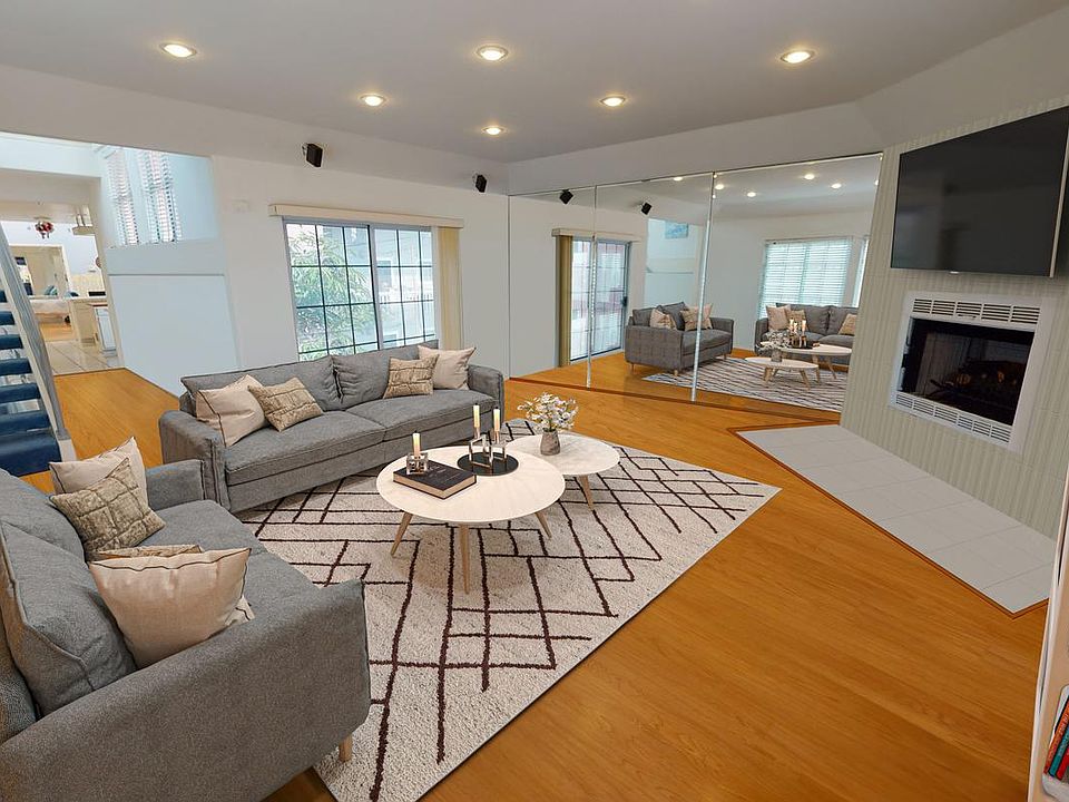 Optionally furnished common areas! Common areas can come beautifully furnished by our in-house design team for an additional fee.