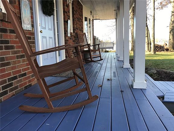 5th image of 3241 W Hickory Woods Dr