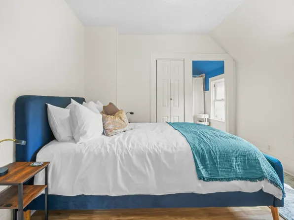 705 9th St #2, Oregon City, OR 97045