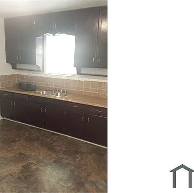 2 bed, 832 sqft, $1,350 — Photo 2