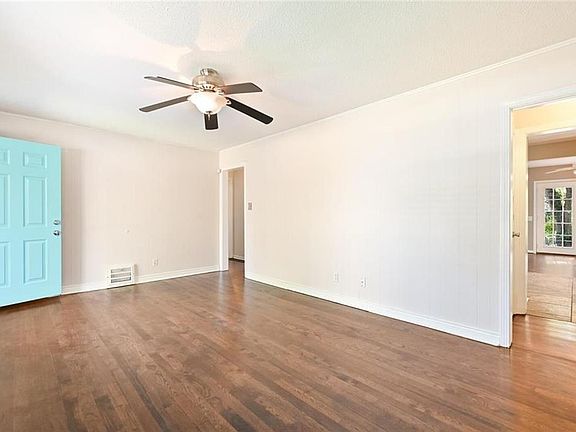 5th image of 4915 W 71st Ter