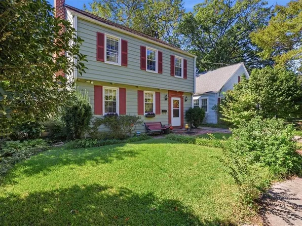 1215 Azalea Ct, Norfolk, VA 23507