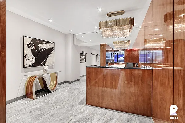 Rented by REZI | media 127