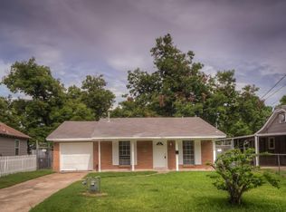 6812 Roswell St, Houston, TX 77022
