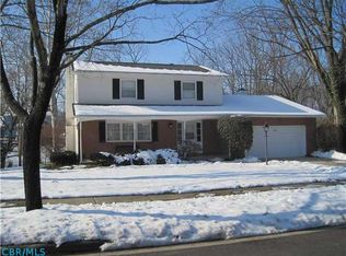 139 Hillcrest Dr, Westerville, OH 43081