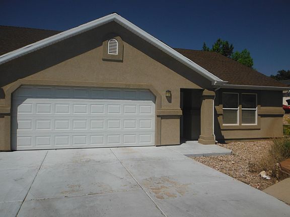 2nd image of 2041 N Chandler Dr APT 3