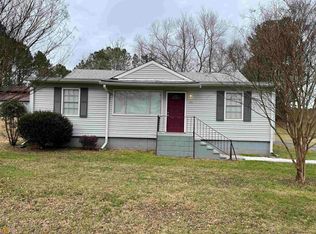 305 Stagecoach Rd, Peachtree City, GA 30269