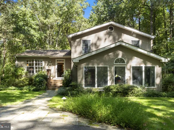 1130 Indian Landing Rd, Millersville, MD 21108