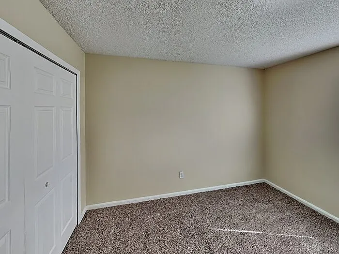 1883 Mackenzie Ct S — Photo 14