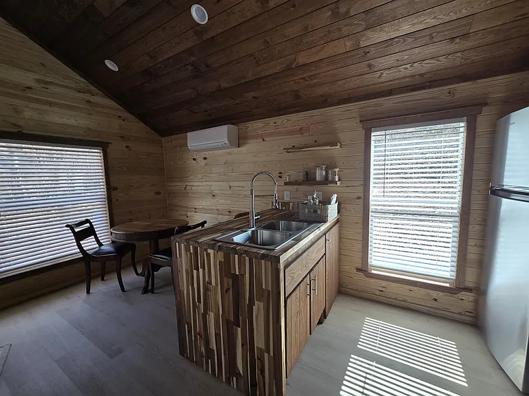 1840 Old Haywood Rd — Photo 2
