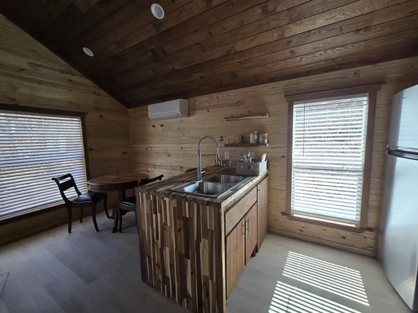 1840 Old Haywood Rd, Asheville, NC 28806