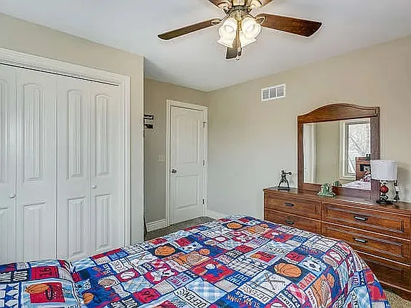 2307 N Hathway Cir — Photo 9