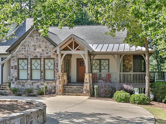 5th image of 115 Belle Oaks Ct