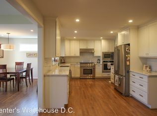 1815 Midlothian Ct, Vienna, VA 22182