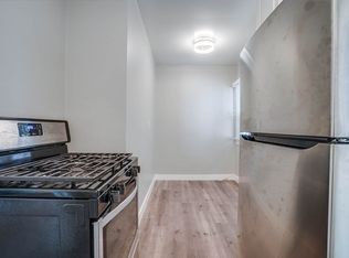 Bright studio looking for its next happy resident. Is it you?!, Long Beach, CA 90803