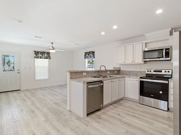 5th image of 900 Aqua Isle Blvd #D07