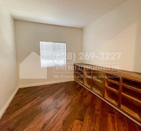5th image of 10609 Derby Peak Ln