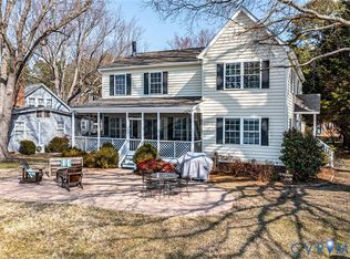 1159 Riverdale Rd, Warsaw, VA 22572