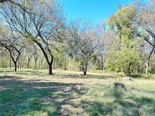 7500 Riverbend Dr, Shawnee, OK 74804