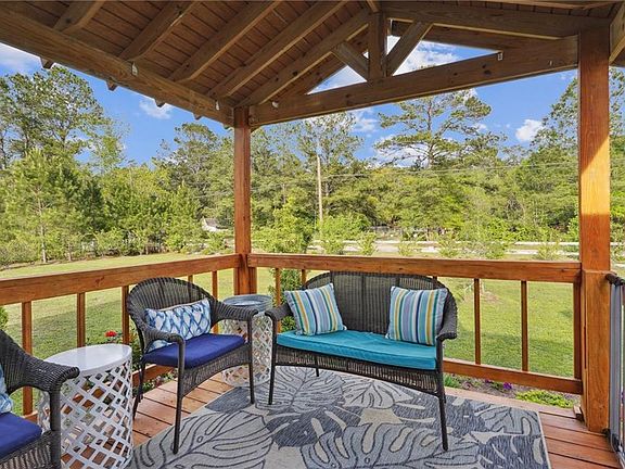 4th image of 76077 Carrol Dr
