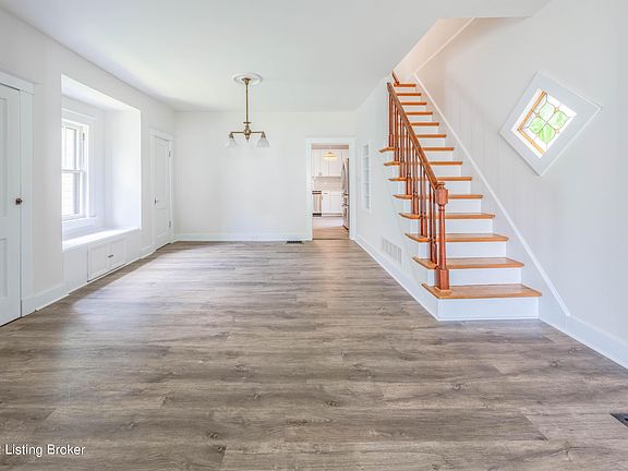 5th image of 906 W Evelyn Ave