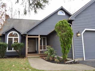 4 Chesterwood Ct, Ballston Spa, NY 12020