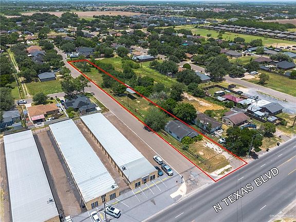4th image of 2713 N Texas Blvd