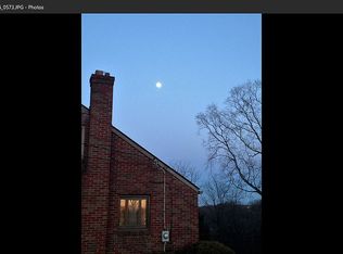 6479 Wood Ln, Irwin, PA 15642