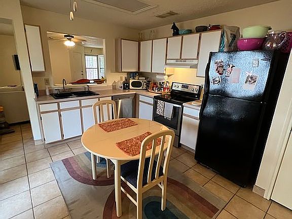 3rd image of 6839 Evercrest Ln