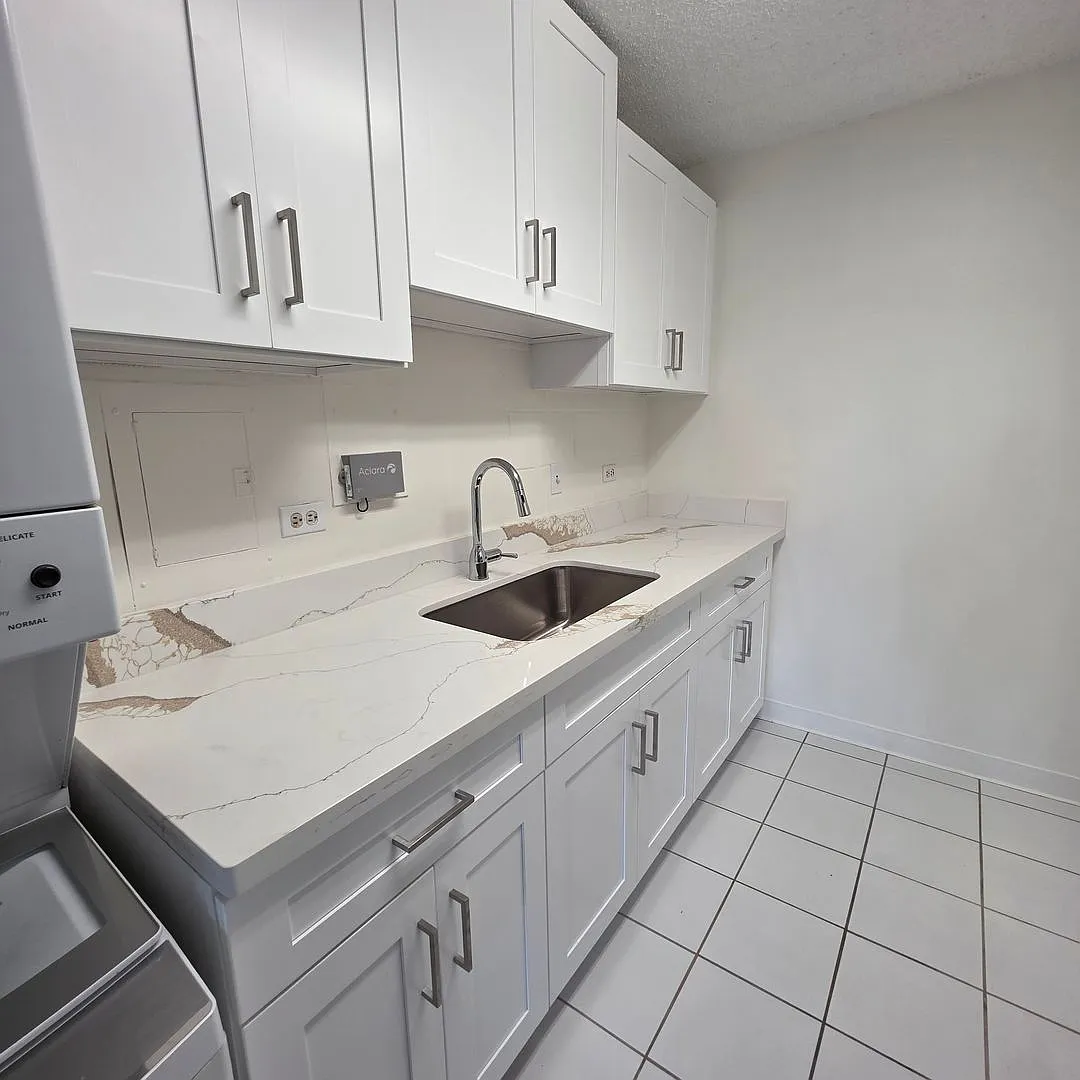 Newly Renovated 3-Bedroom, 2-Bath Unit Near Pearlridge Shopping Center — Photo 4