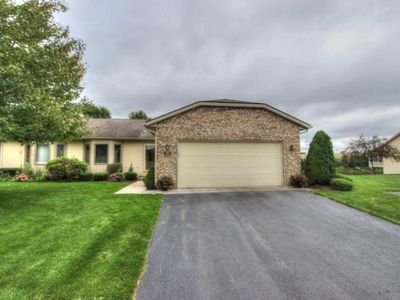 6064 Crystal Dr, Allendale, MI, 49401