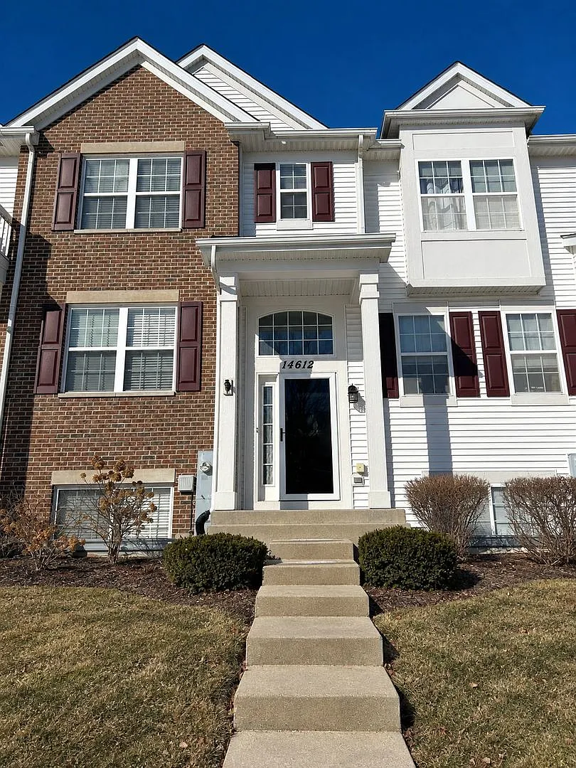2 bed, 2.5 bath, 1495 sqft, $2,600 — Photo 1
