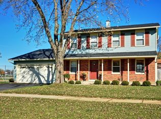 3985 Huntington Blvd, Hoffman Estates, IL 60192