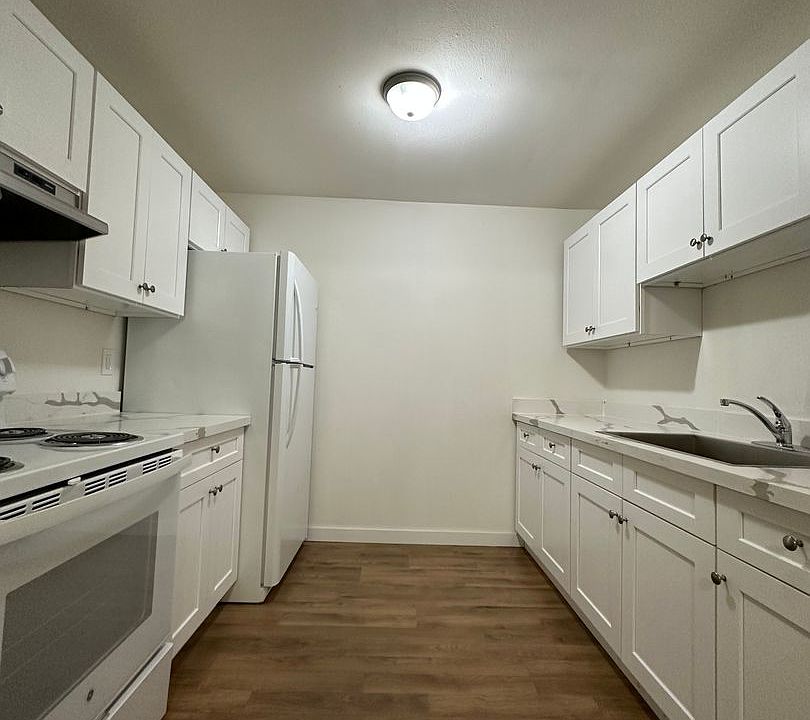 1st image of 12850 Lincoln Ave SW #12868