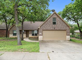 917 Dudley St, Denton, TX 76205