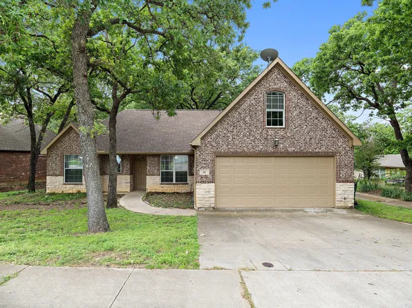 917 Dudley St, Denton, TX 76205