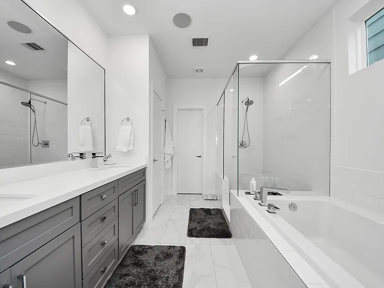 1721 Eado Point Ln — Photo 27