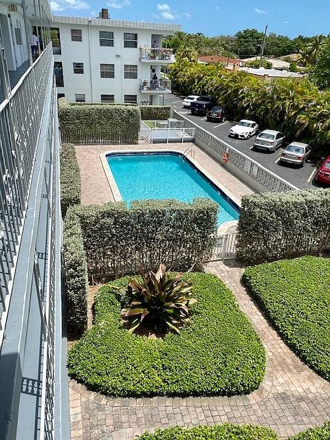 POOL AND GARDEN