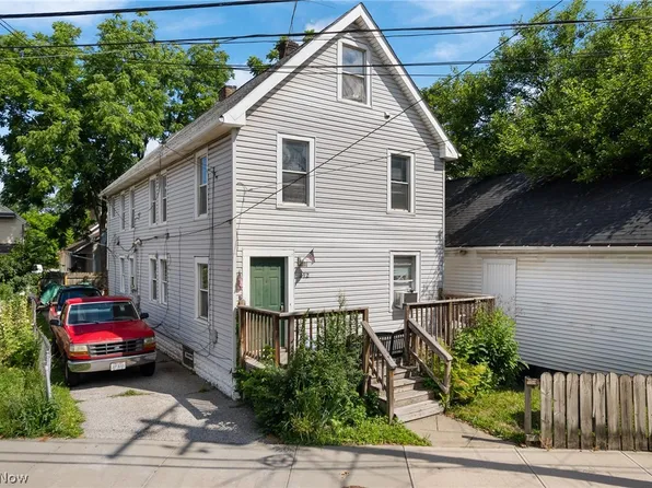 912 Starkweather Ave, Cleveland, OH 44113