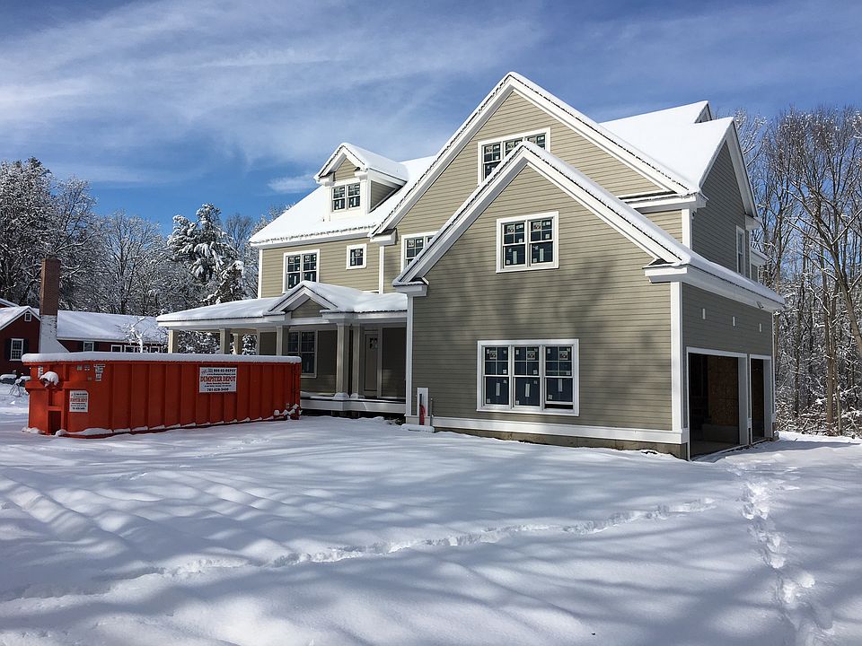 1 acre level lot 6800 sf!!